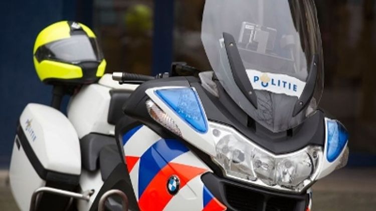 Den Haag - Politie zoekt getuigen brandstichting Werfstraat